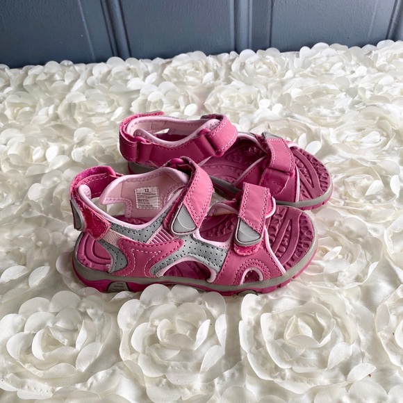 khombu girls sandals
